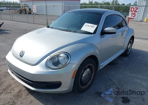 2012 Volkswagen Beetle 2.5L из США, поврежденный, VIN 3VWJP7AT3CM646293